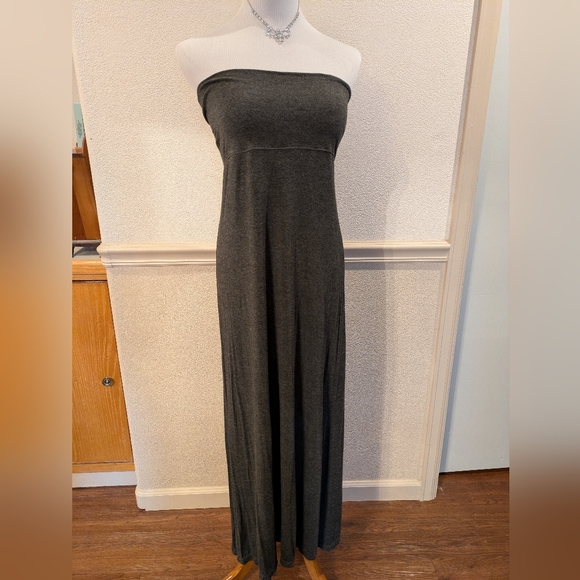 Chelsea & Violet Convertible Dress/Skirt - Picture 5 of 9